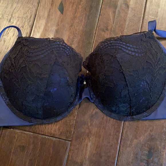 Victoria’s Secret - Picture 6 of 6